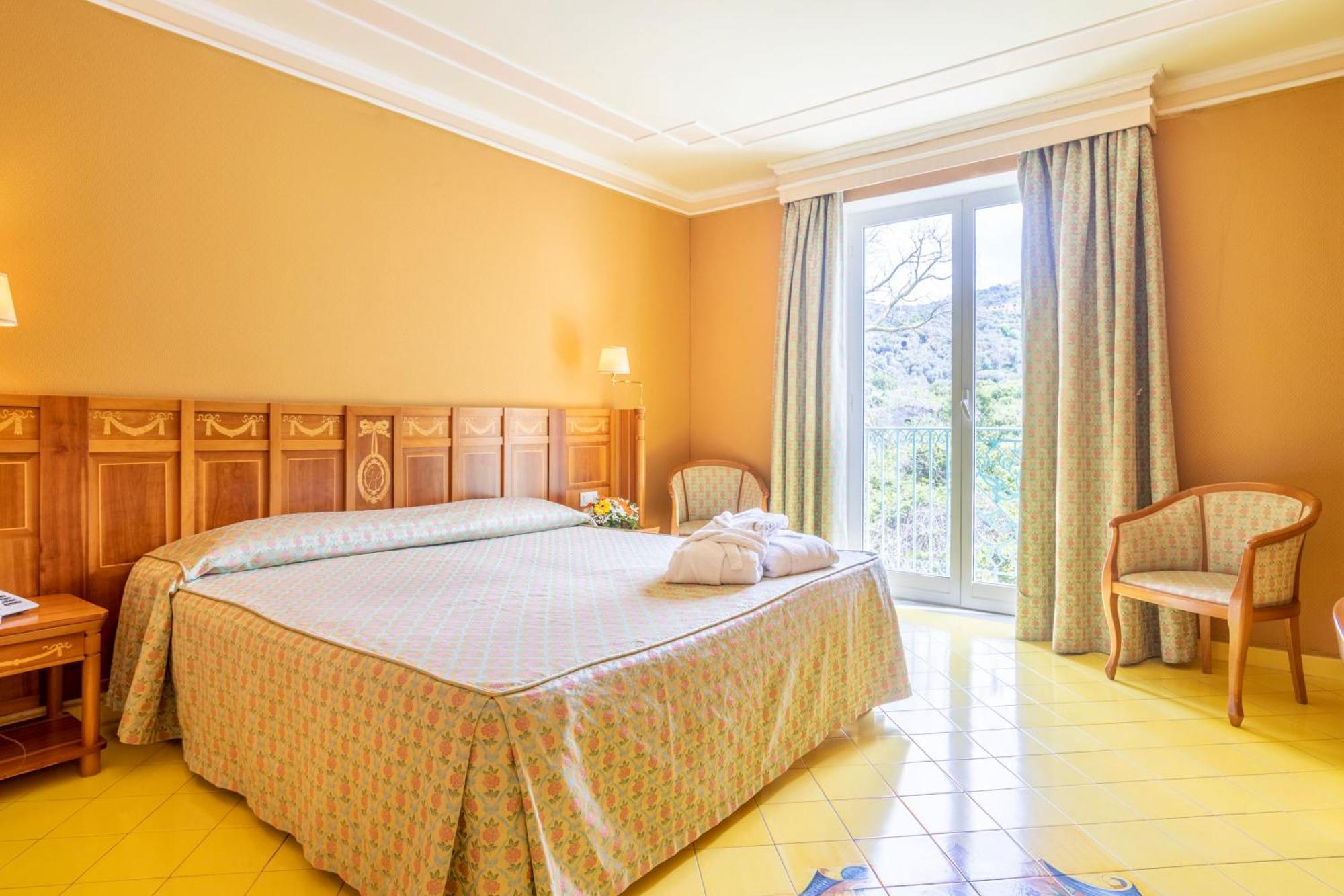 Grand Hotel La Pace (Adults Only) Sant'Agnello Exterior photo